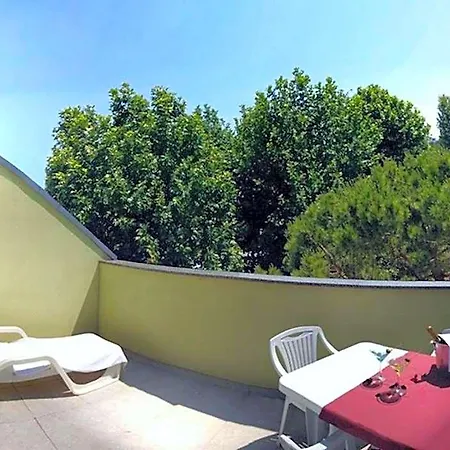 Colorful With Pool By Beahost Hotel Bibione