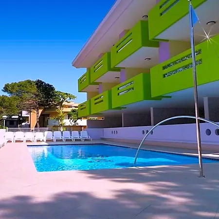 Colorful With Pool By Beahost 3* Bibione